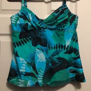 Sunsets tankini top